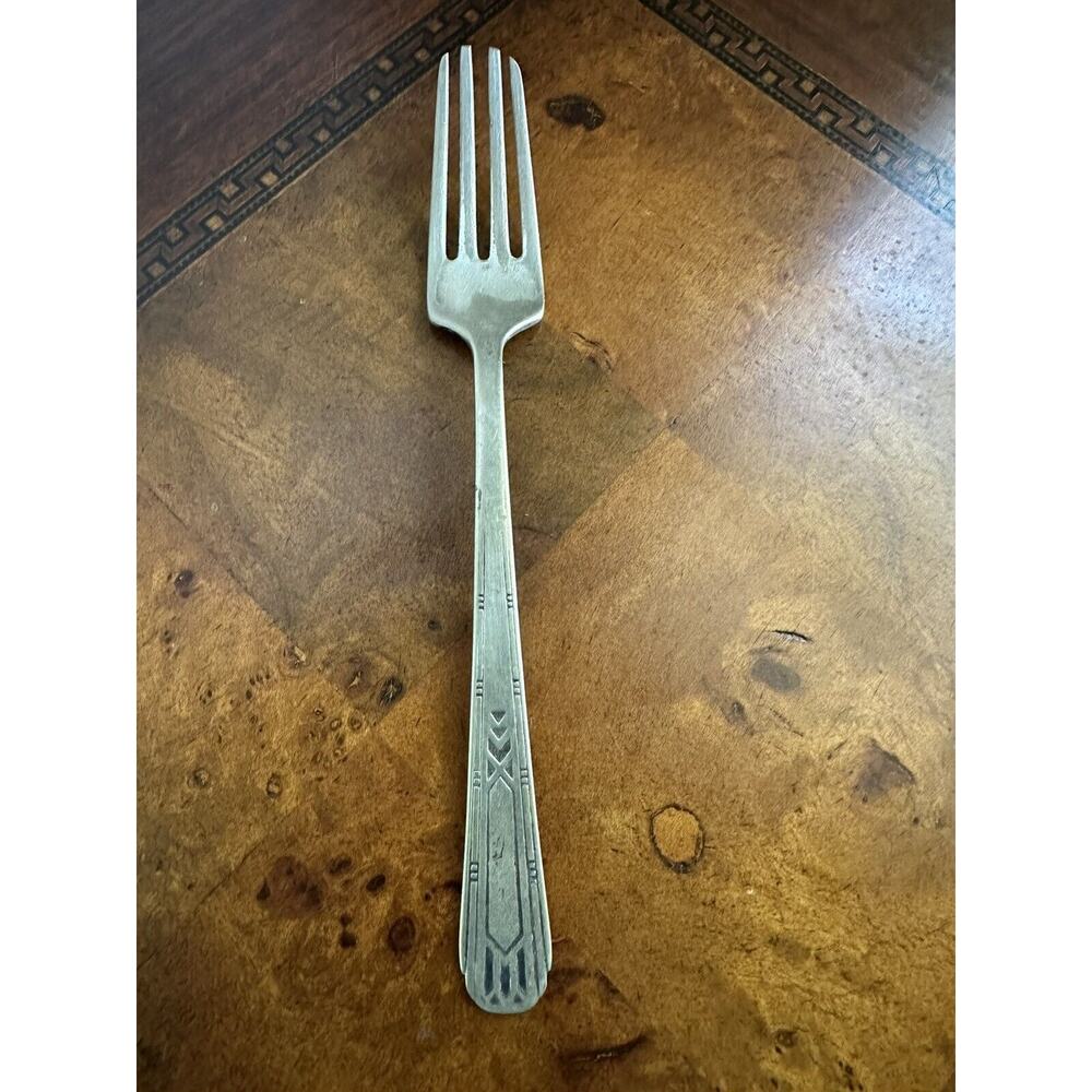 Vtg 1932 WM ROGERS SON AA IS Silverplate Dinner fork FRIENDSHIP pattern 7.5”